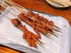 鸡爪-马路牙子地桌烤肉(工体店)