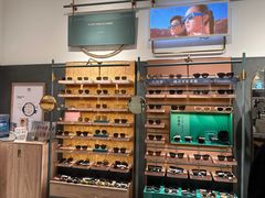 -MUJOSH木九十眼镜(月星环球港B1店)