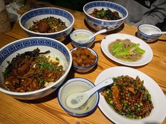 蛤蜊猪肝拌面+虎皮蛋-沪西老弄堂面馆(定西路店)