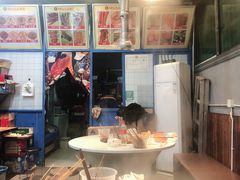 -杨姨老益阳麻辣烫(林科大店)