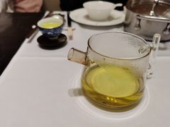 -红鼎豆捞·非遗鲍皇汤火锅(宝丰路店)