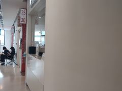 -上海市徐汇区口腔医院