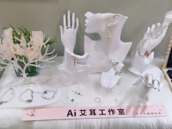 -AI艾耳·专业手工耳洞·穿孔美学馆