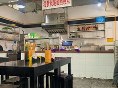 大堂-万三面馆(青龙正街太古里店)