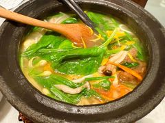 状元过桥米线-中8楼风尚云南菜(颐堤港店)