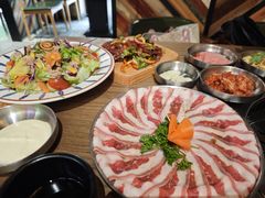 -香猪坊韩国烤肉专属门店(魏公村店)