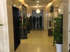 -雅夫酒店(西安市图书馆地铁站店)