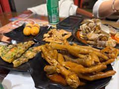 -何记花甲(海岸城旗舰店)
