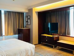 -上海龙之梦万丽酒店