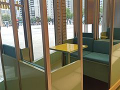 -好利来(建邺吾悦广场Lab主题店)