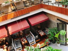 -苹果树下艺术餐厅(宋庄店)