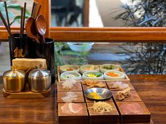 -银米·云南传统过桥米线(双廊黑金冠店)