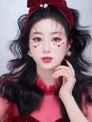 -洋洋婚纱品牌集合店