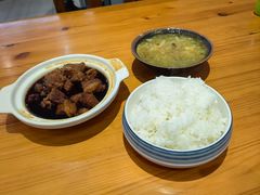 -谭家大米饭坛焖肉(长春大街店)