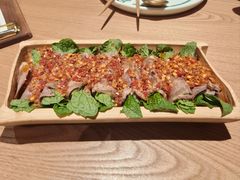 薄荷牛肉卷-一坐一忘云南菜(北京skp店)