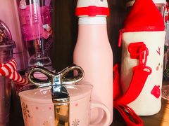 -星巴克(杭州湖滨银泰E区店)