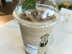 斑澜海-抱抱地球咖啡馆(国家海洋博物馆店)