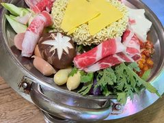 -恩你小木屋·韩式料理(假日广场店)
