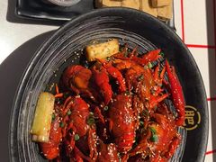 -肥肥虾庄·金牌油焖大虾(杨园滨江时代walk店)