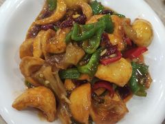 蛋白牛筋-江城燕子大排档(江汉路步行街店)