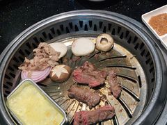 -木槿花韩式炭烤·熟成肉工坊(孙文东路店)