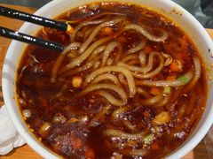 -诚铭记·虾仁汤包·成都小吃(融创店)