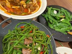 -贯贯吉·清真餐厅(浙江中路店)