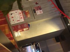 大堂-小骨煲金华砂锅(转塘金街美地店)