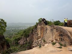-灵岩山风景区