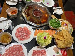 -陆派巴倒烫火锅(城东店)