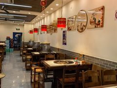 -地锅公社·现炒地锅鸡·地锅鱼·夜宵(罗锦路店)
