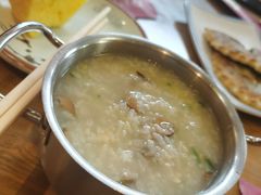 -杨妈妈粥店(滑翔路店)