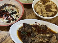 -老三样·美食研究中心(世贸路店)