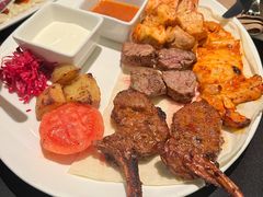 -Efes Turkish & Mediterranean Cuisine 艾菲斯餐厅(陆家嘴店)