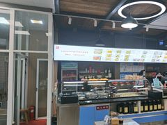 -陇上全荟兰州传统牛肉面(延吉路店)