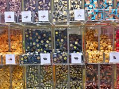 零售区-VENCHI 闻绮(北京国贸商城店)