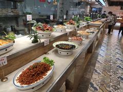 自助取餐区-韩大地海鲜自助烧烤城(黄兴路步行街店)