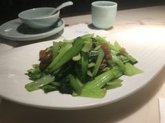 -韵秋荷(宝山龙湖天街店)
