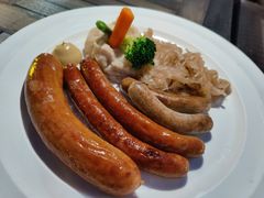 -LENBACH兰巴赫西餐啤酒坊(大连东港店)