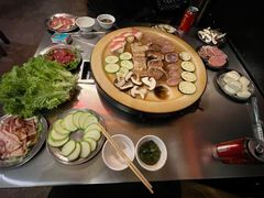-老姐石板烧烤+铜炭火锅(总店)
