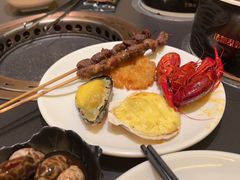 -钱小奴海鲜自助黑金店(杭州滨江龙湖店)