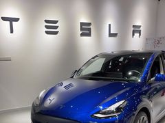 -TESLA 特斯拉(北京颐堤港体验店)
