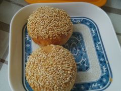 蟹壳黄，咸味-老上海里弄味道(知春路店)