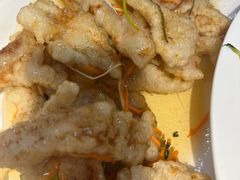 -老码头黑皮肘子锅包肉(赣水路店)