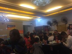 -尚品牛味汤锅火锅(康定总店)