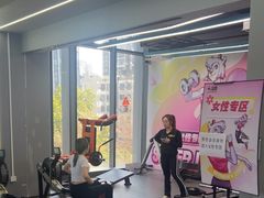 -超鹿运动(五四路恒力城店)