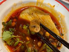 -烧哥美蛙肥肠鱼火锅·十五年社区店