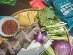 -板凳烧烤(东关街店)