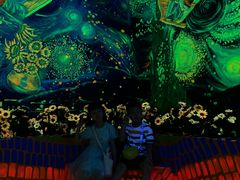 -重庆梵高星空艺术馆(解放碑旗舰店)