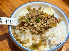 -滇香肴·云南菜蒸汽石锅鱼(云南北路店)